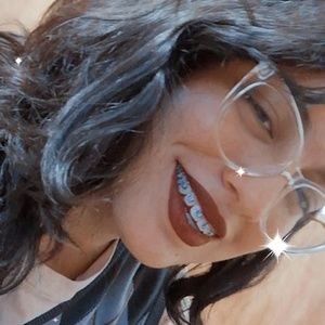 Meet your Posher, Miluska